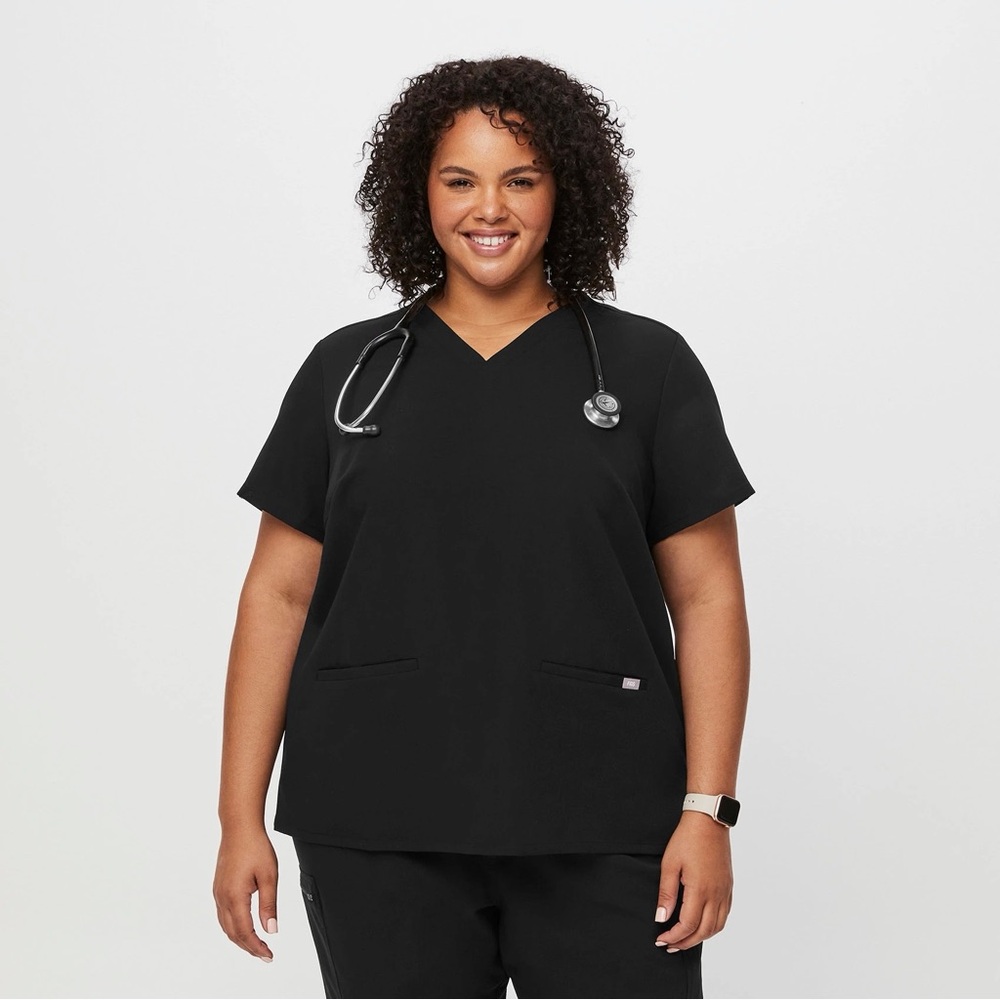Figs Casma Three-Pocket Scrub Top Black Size 4XL